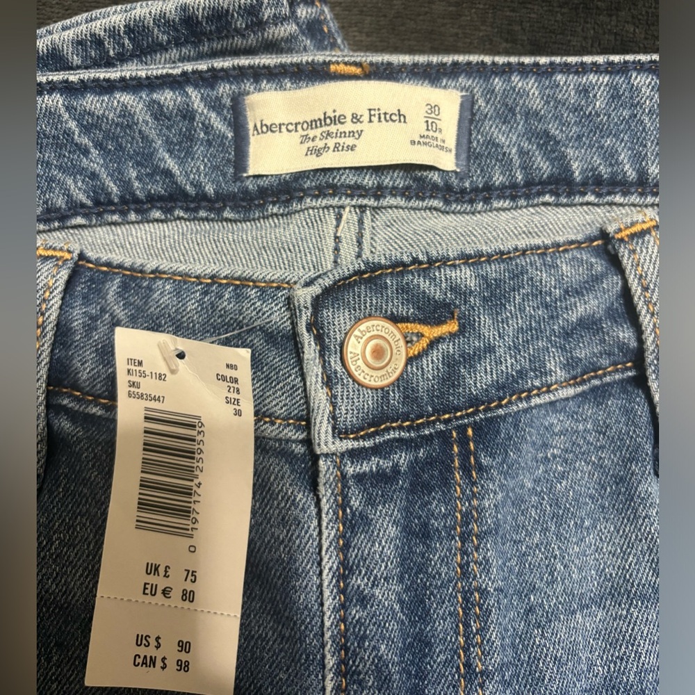 NWT Abercrombie High Waist Jeans, Sz 30/10R